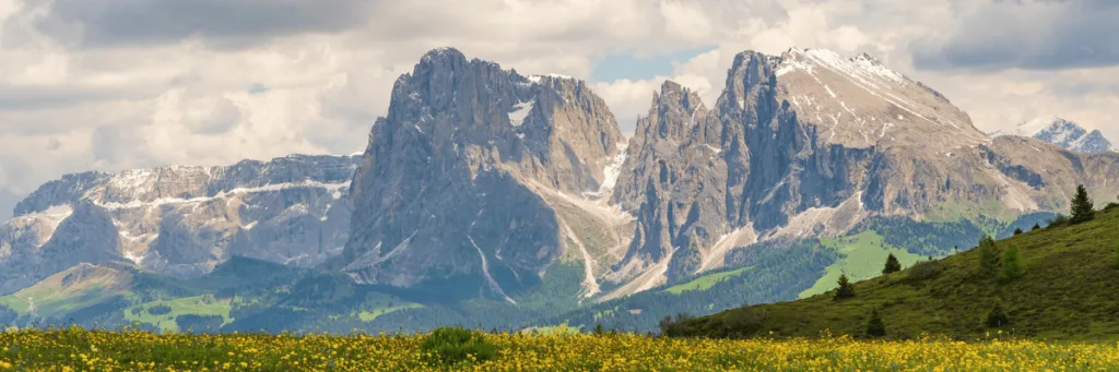 group hiking tips