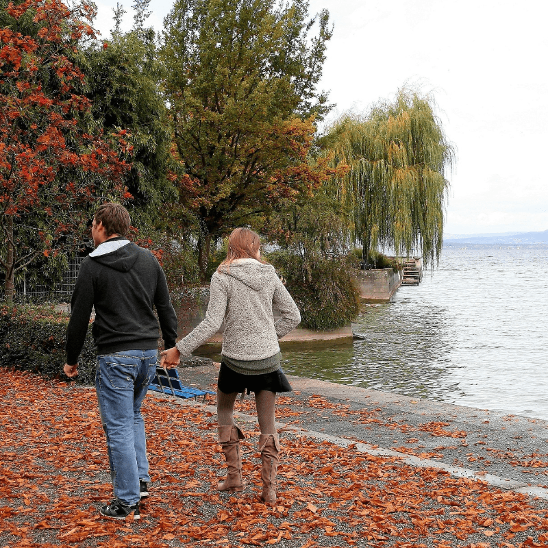 beach walking benefits